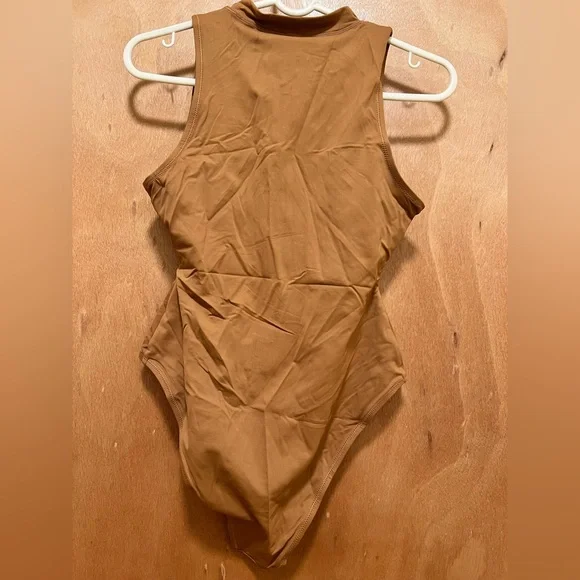NWT SKIMS almond- High Neck One Piece Swimsuit with Sleek Zip Front - Picture 5 of 9